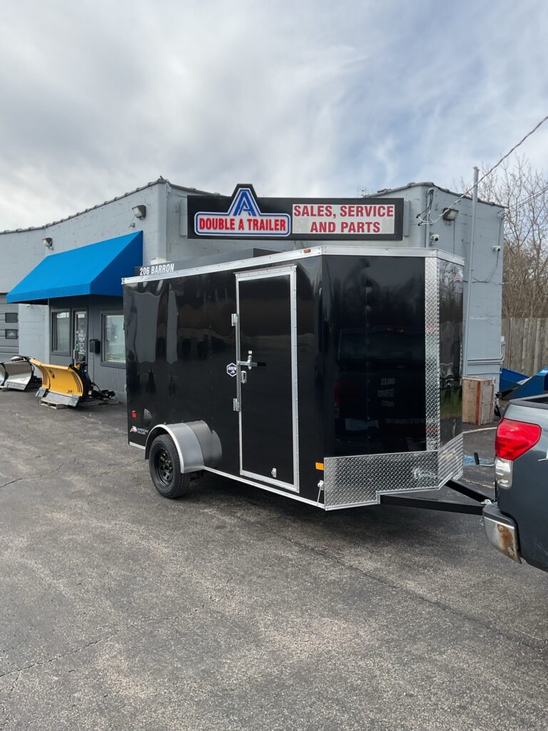 2025 AMERICAN HAULER ARROW DELUXE 6′ X 12′ WITH 6′ 6″ INTERIOR HEIGHT CARGO / ENCLOSED TRAILER
